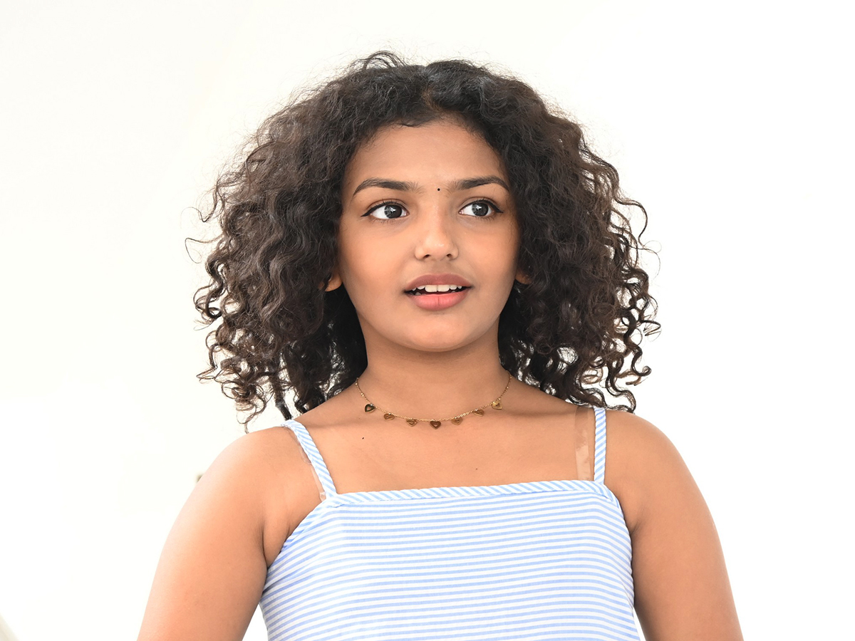 irumudi movie child artist Nakshathra special photos3