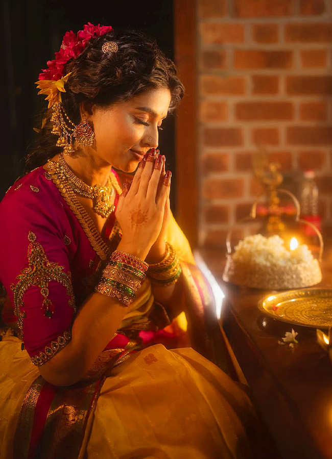 Tollywood Stars Celebrate Varalakshmi Vratham with Special Puja: Photos14