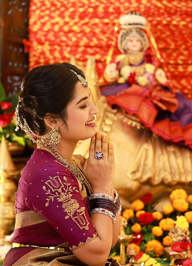 Tollywood Stars Celebrate Varalakshmi Vratham with Special Puja: Photos15