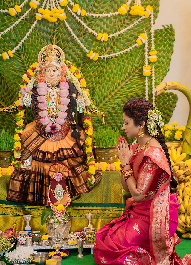 Tollywood Stars Celebrate Varalakshmi Vratham with Special Puja: Photos9