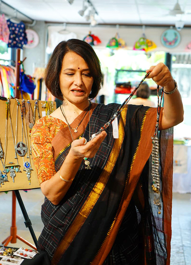 Amala Steals the Show at Handicrafts Exhibition Photos7