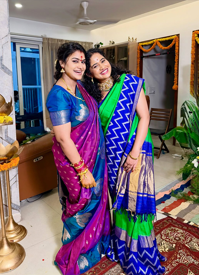 Bigg Boss beauty Kirrak Seetha performing Varalakshmi Vratam2