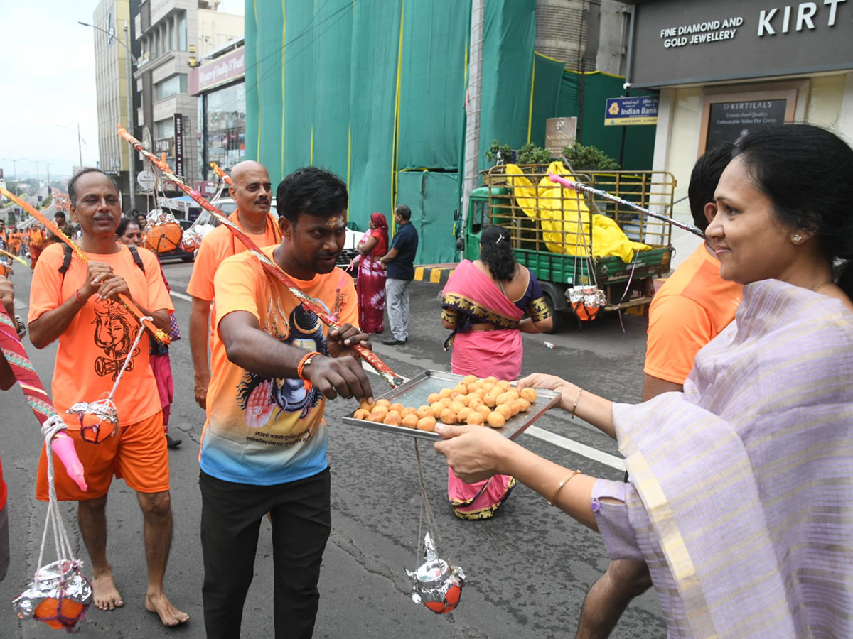 Devotional Kawadi Yatra 2026 Visakhapatnam HD Photos19