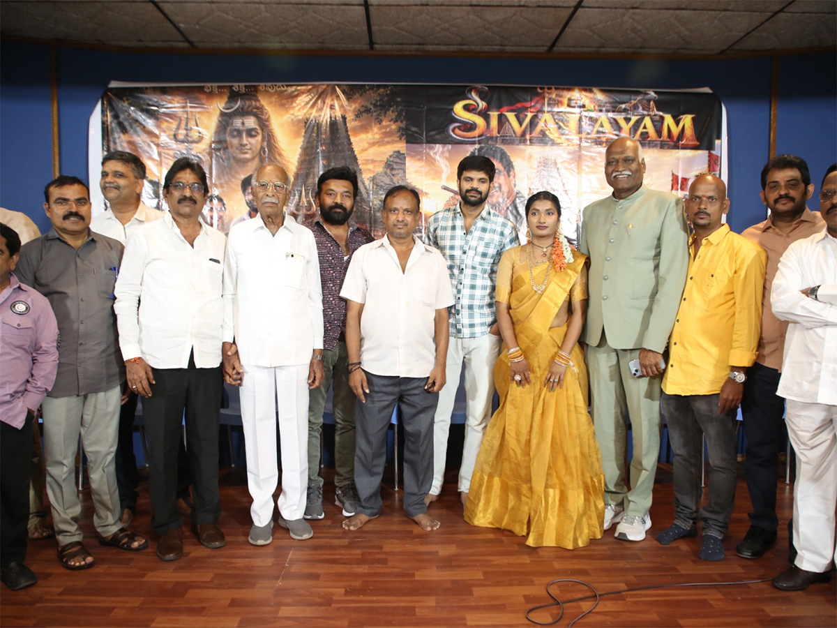 Jabardasth Mahesh New Movie Launched HD Photos9