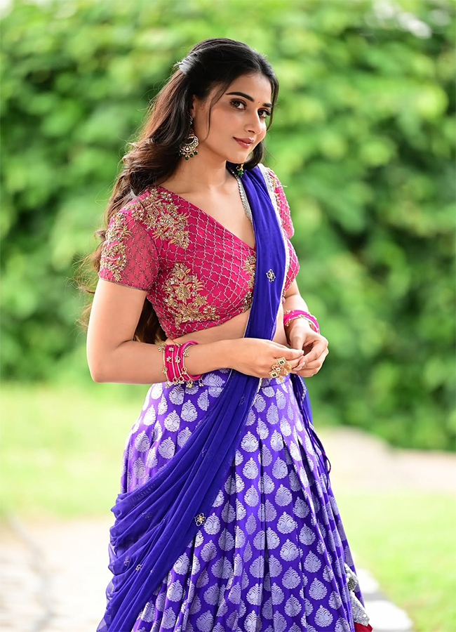 Prisha Singh Rambha Urvasi Menaka Movie Heroine HD Photos7
