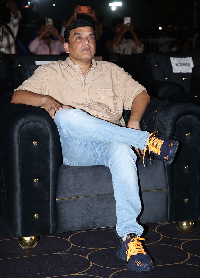 Toxic Pre Release Event in Hyderabad HD Photos11