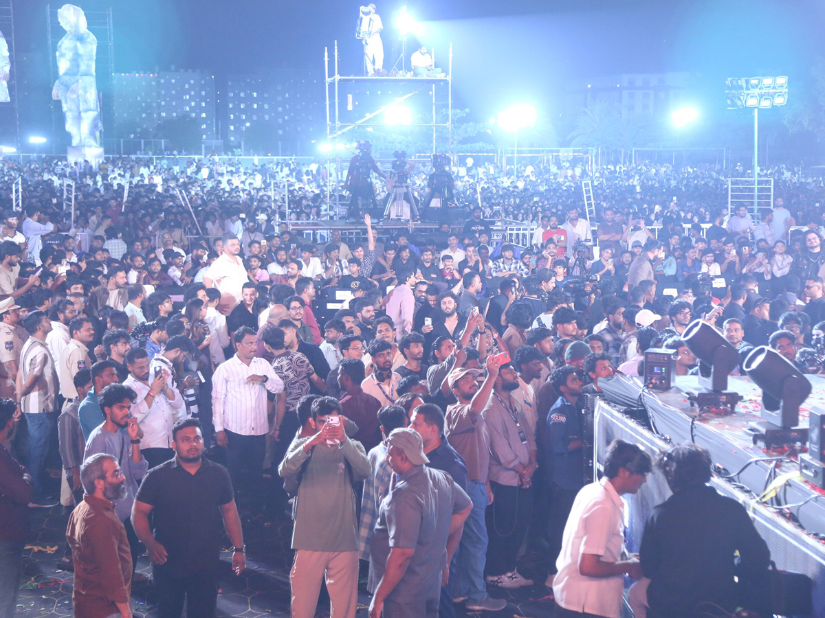 Toxic Pre Release Event in Hyderabad HD Photos4