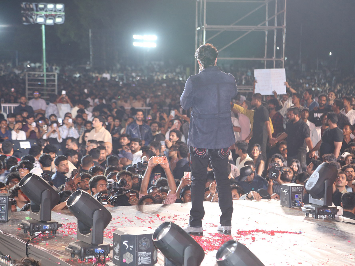 Toxic Pre Release Event in Hyderabad HD Photos7