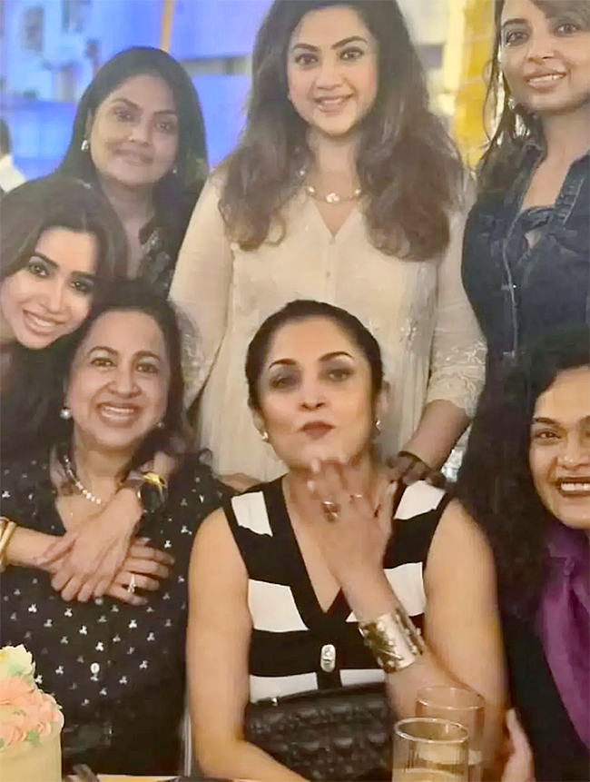 radhika sarathkumar birthday celebration 2026 viral photos3