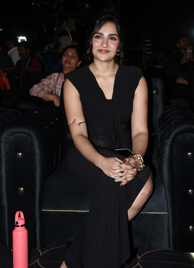 Actress Rukmini Vasanth Toxic Movie Pre Release Event11