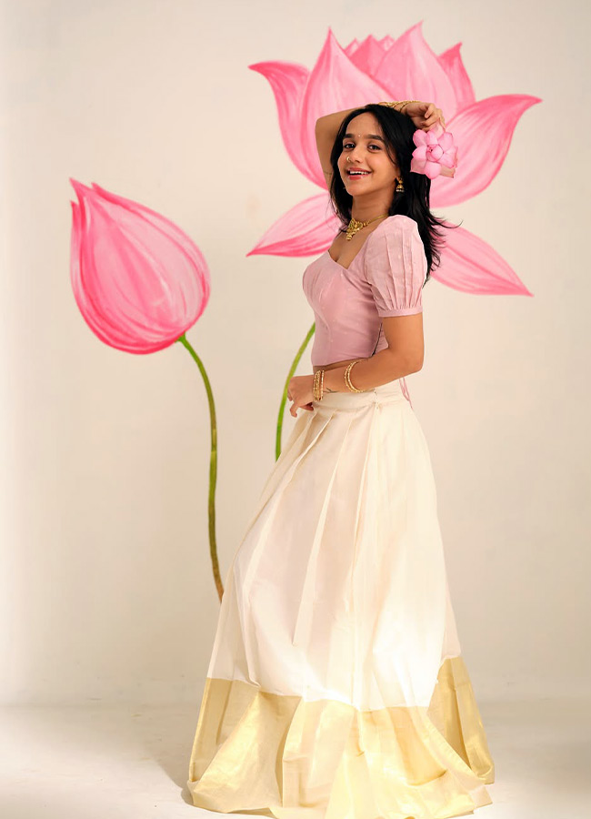 Anagha Maya Ravi Shines in Stunning Beauty Photos6