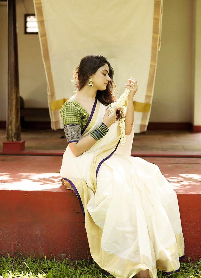 Onam Special Here How Nikhila Looks Photos4