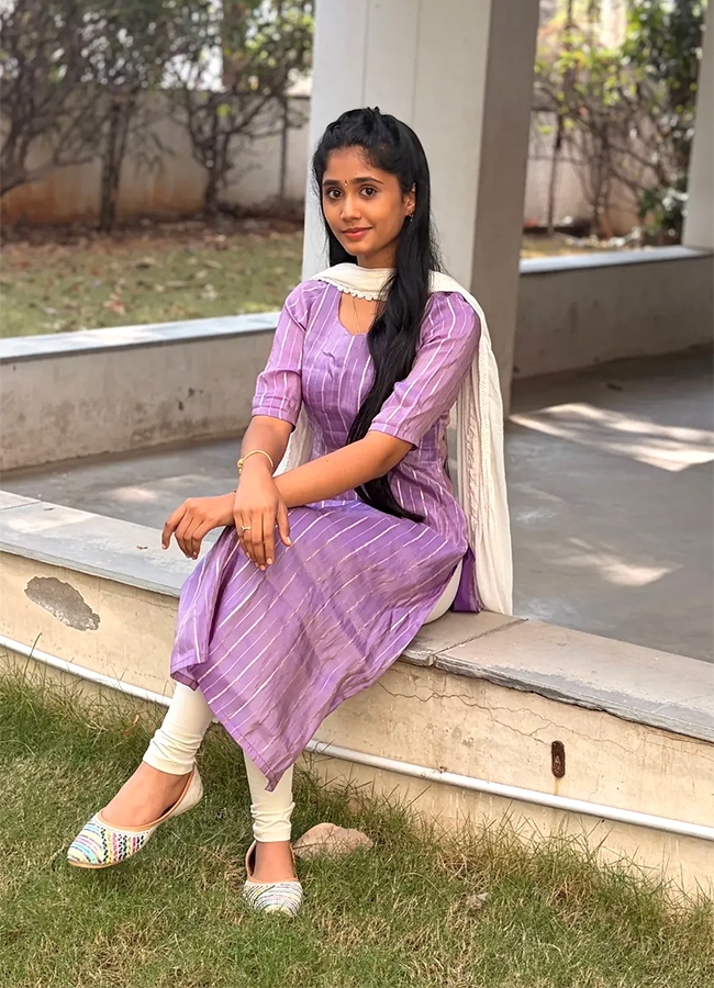 irumudi movie Gayatri Beautiful HD Photos22