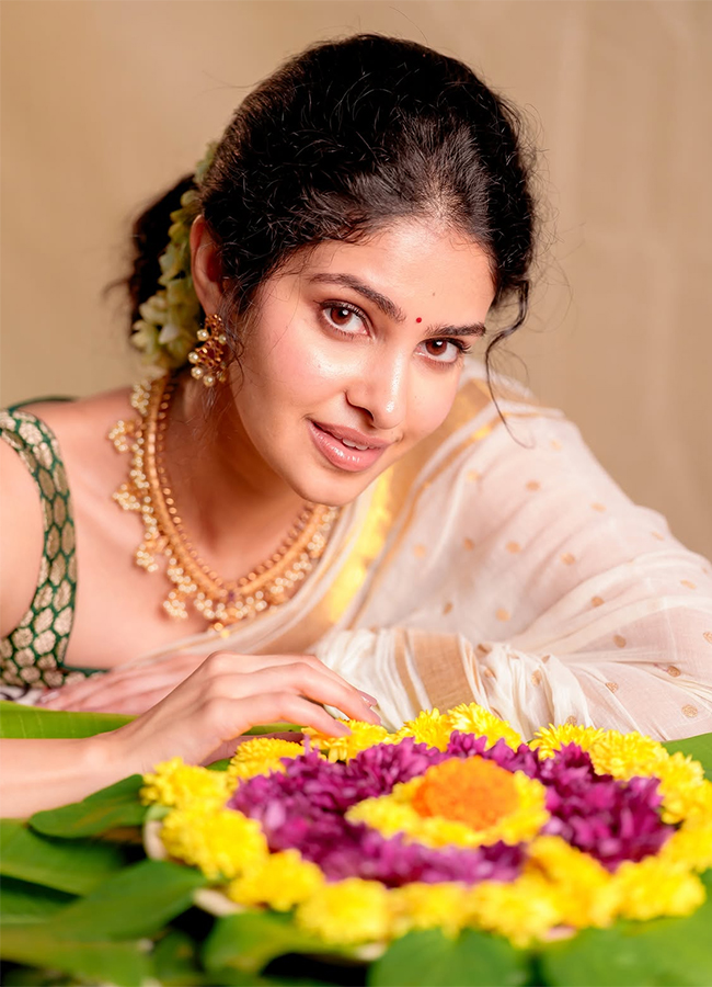 Actress Manasa Varanasi Onam Festival 2026 Special Photos13