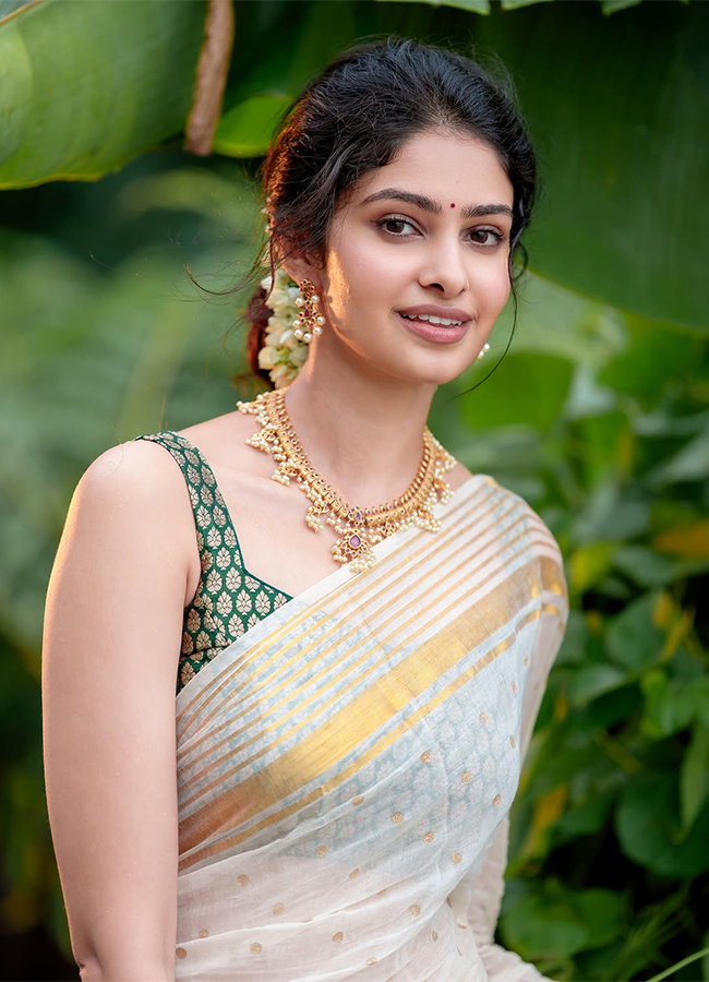 Actress Manasa Varanasi Onam Festival 2026 Special Photos2
