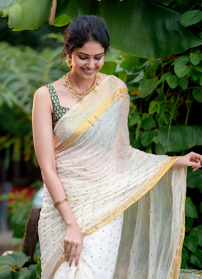 Actress Manasa Varanasi Onam Festival 2026 Special Photos4