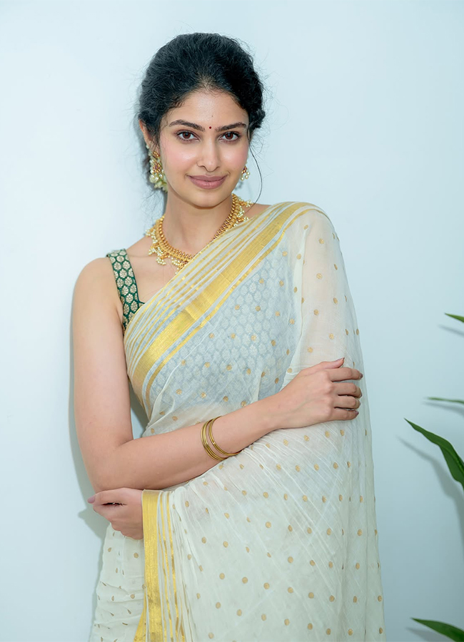 Actress Manasa Varanasi Onam Festival 2026 Special Photos8