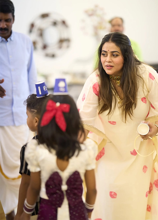 Actress Poorna Onam Celebrations Viral Photos10
