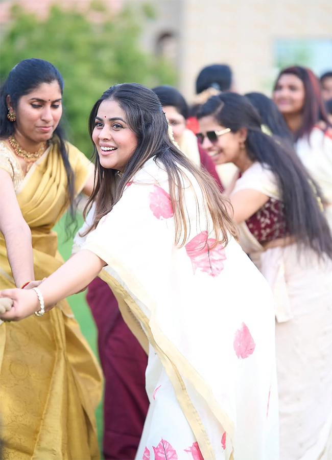 Actress Poorna Onam Celebrations Viral Photos6