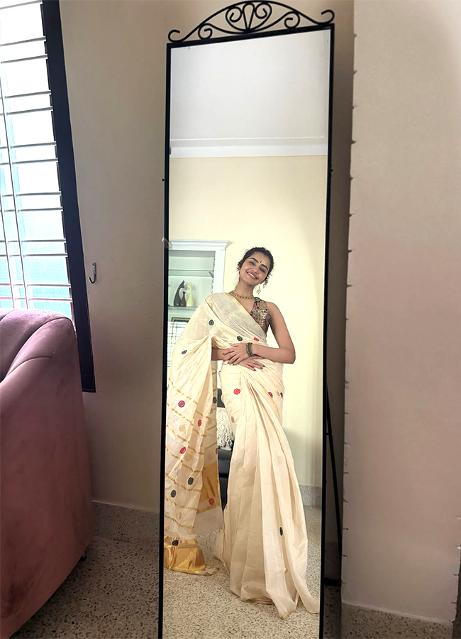 Anupama Parameswaran Onam Celebrations Viral Photos13