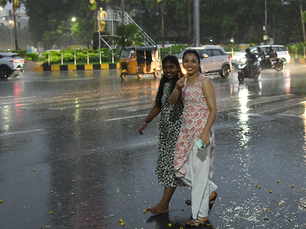 Chitti Chinukamma Photos7
