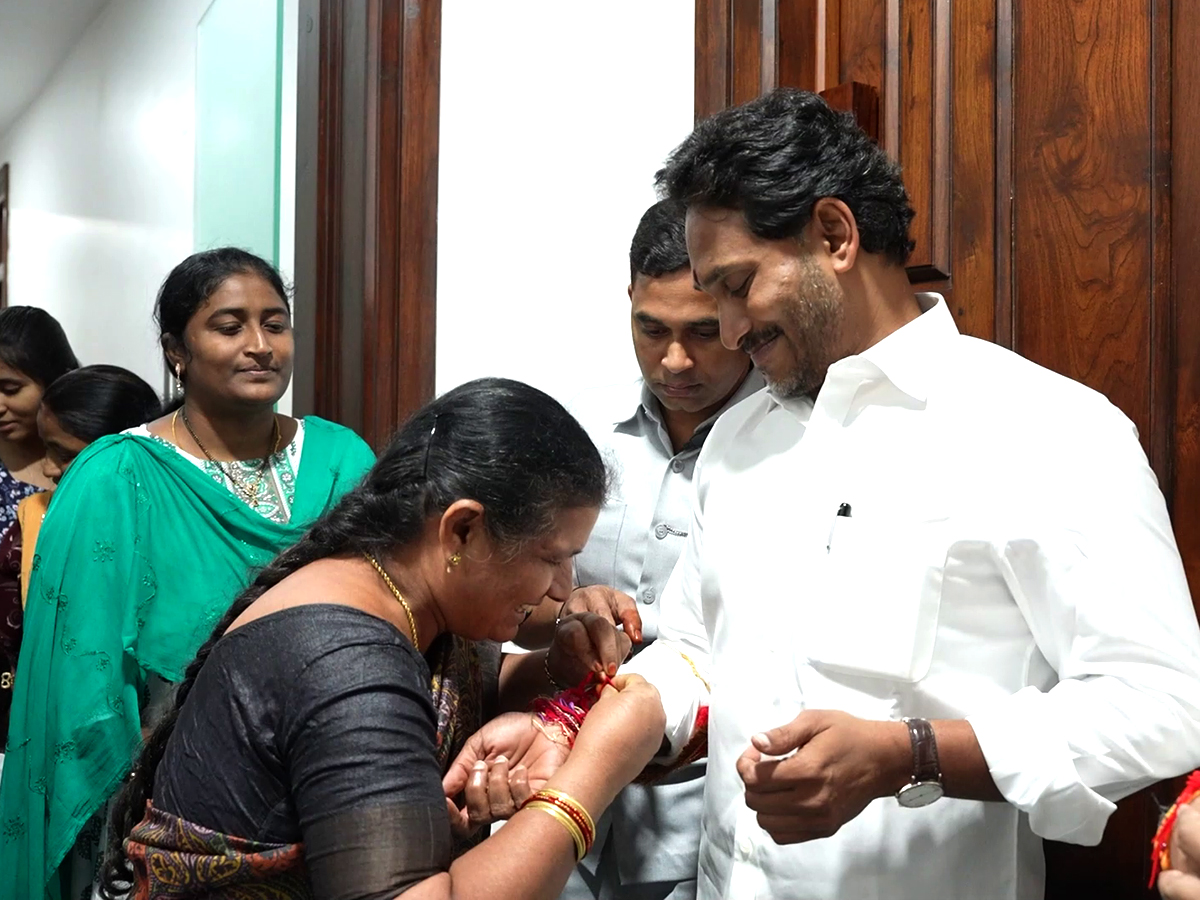 YSRCP Women Leaders Tied Rakhi To YS Jagan At Tadepalli Office Photos20