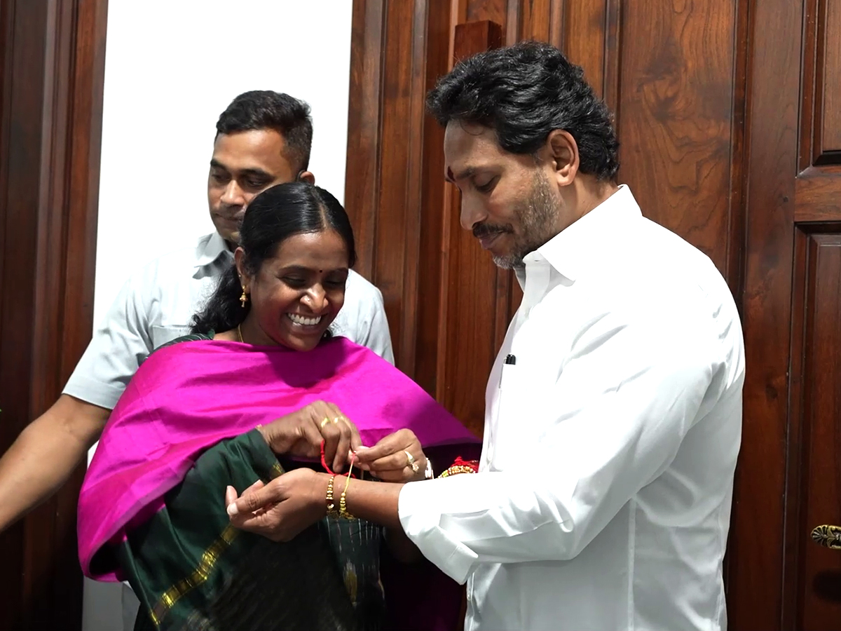 YSRCP Women Leaders Tied Rakhi To YS Jagan At Tadepalli Office Photos26