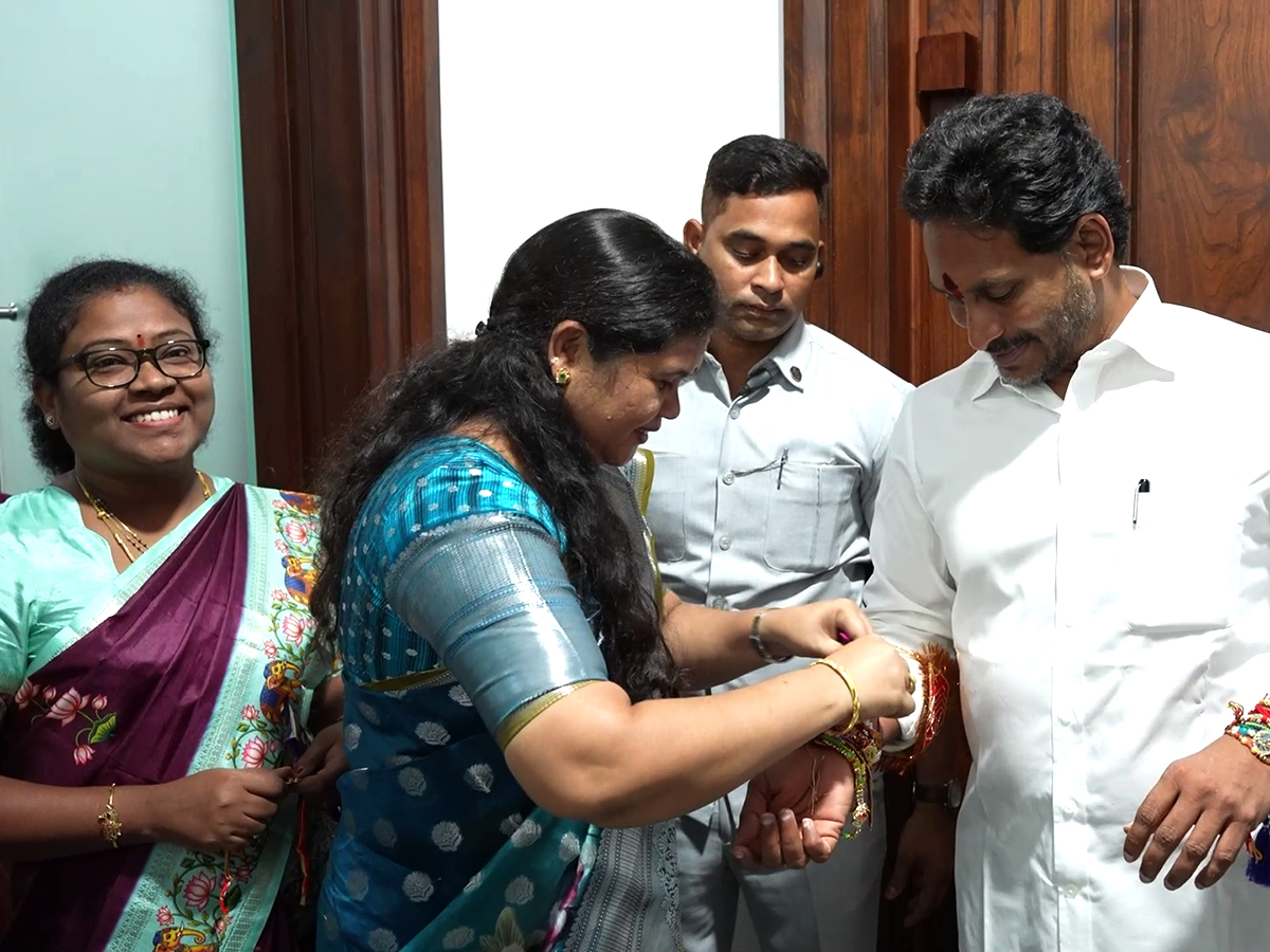 YSRCP Women Leaders Tied Rakhi To YS Jagan At Tadepalli Office Photos38