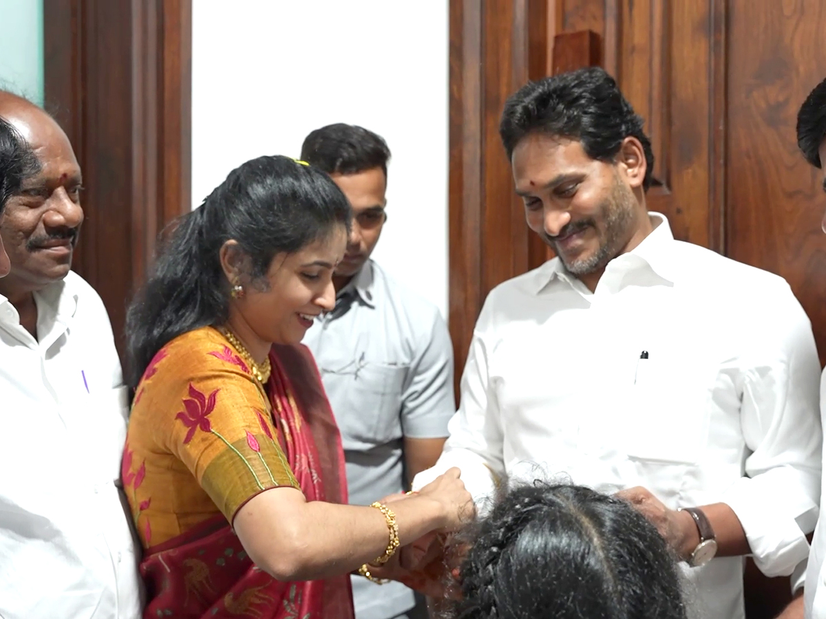 YSRCP Women Leaders Tied Rakhi To YS Jagan At Tadepalli Office Photos14