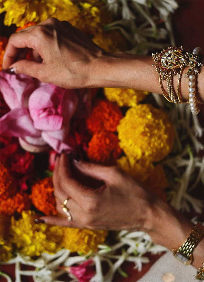 Malavika Mohanan Onam Celebrations 2026 Viral Photos8