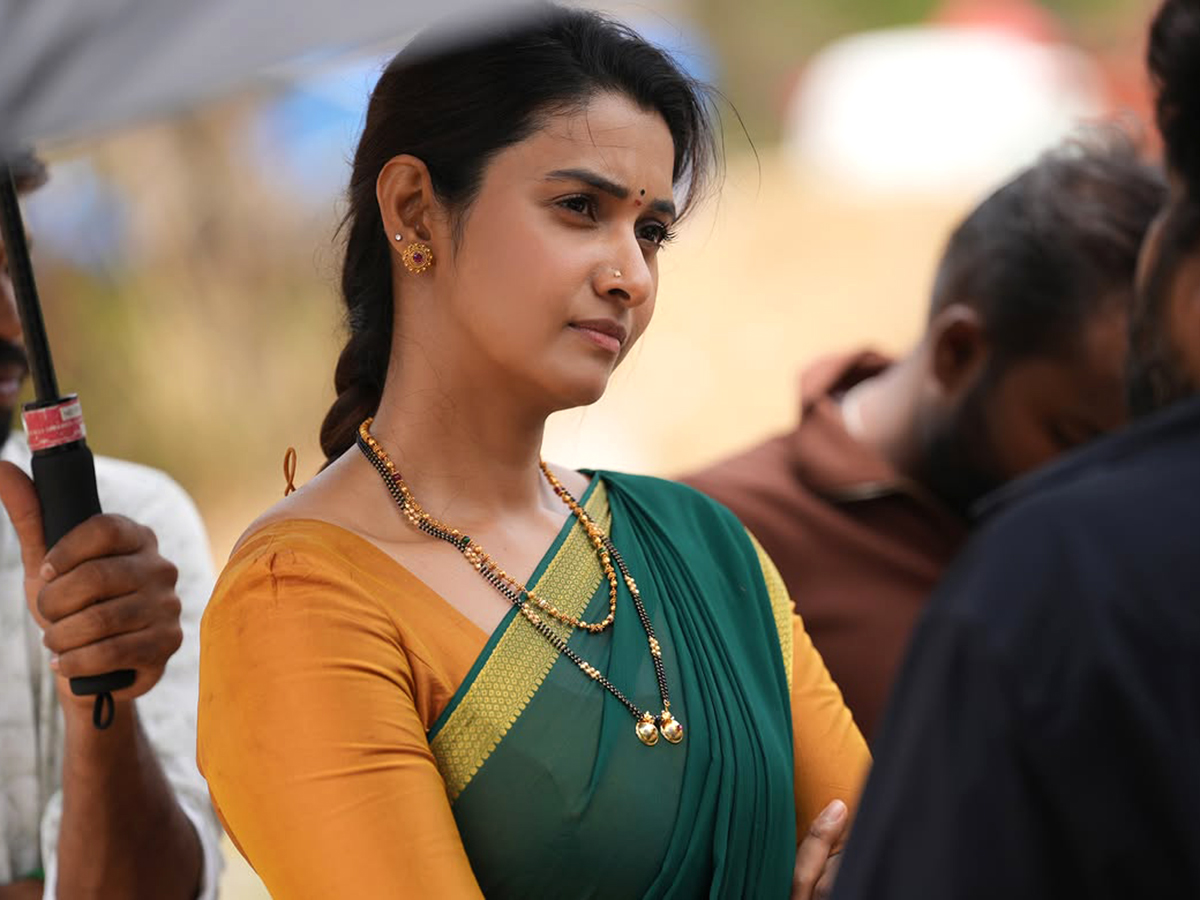 Actress Priya Bhavani Shankar Irumudi Movie Working Stills HD2