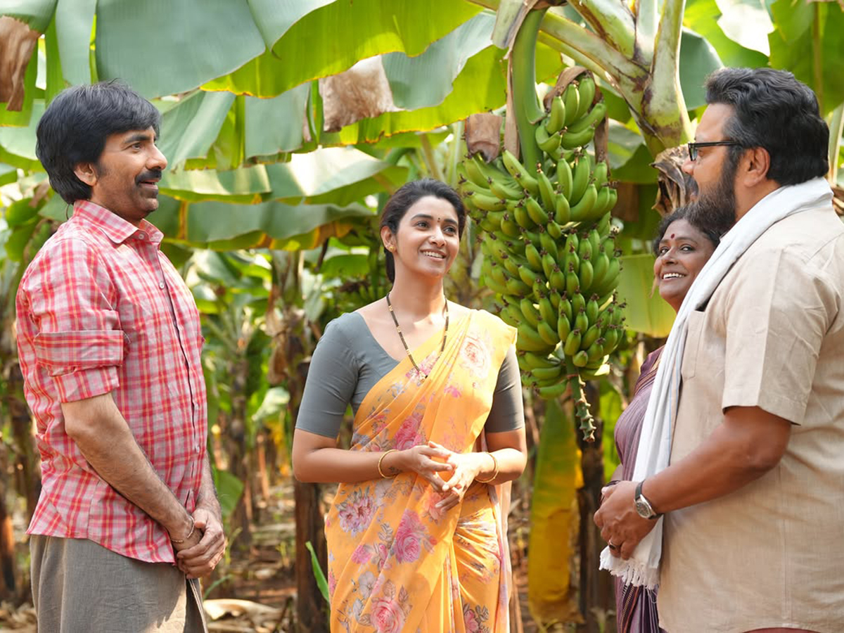 Actress Priya Bhavani Shankar Irumudi Movie Working Stills HD5