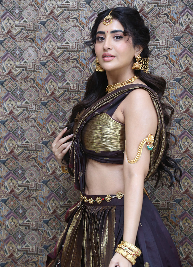 Actress Rashi SIngh At Rambha Urvasi Menaka Movie Photos14