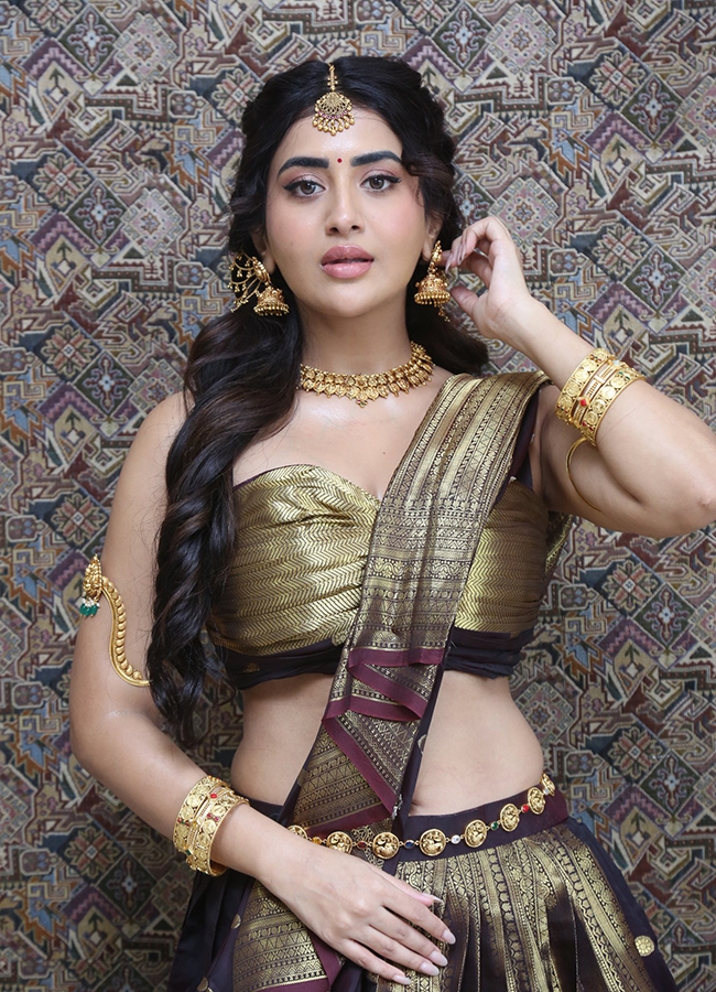 Actress Rashi SIngh At Rambha Urvasi Menaka Movie Photos20