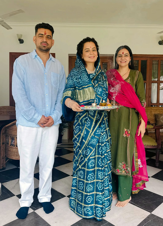 Bollywood Actress Kangana Ranaut Celebrates Raksha Bandhan Photos5