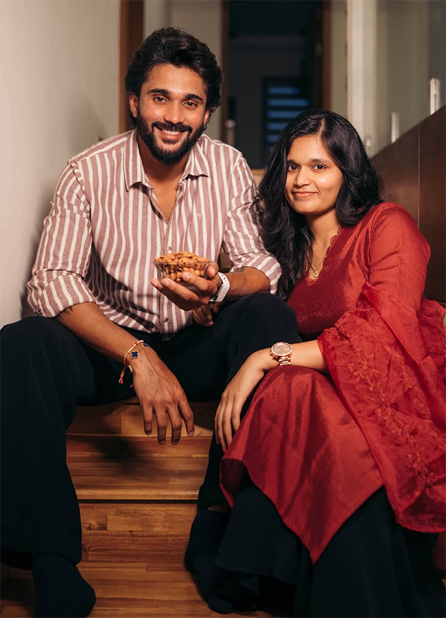 Raksha Bandhan Special: Celebrities Tied Rakhi Photos18