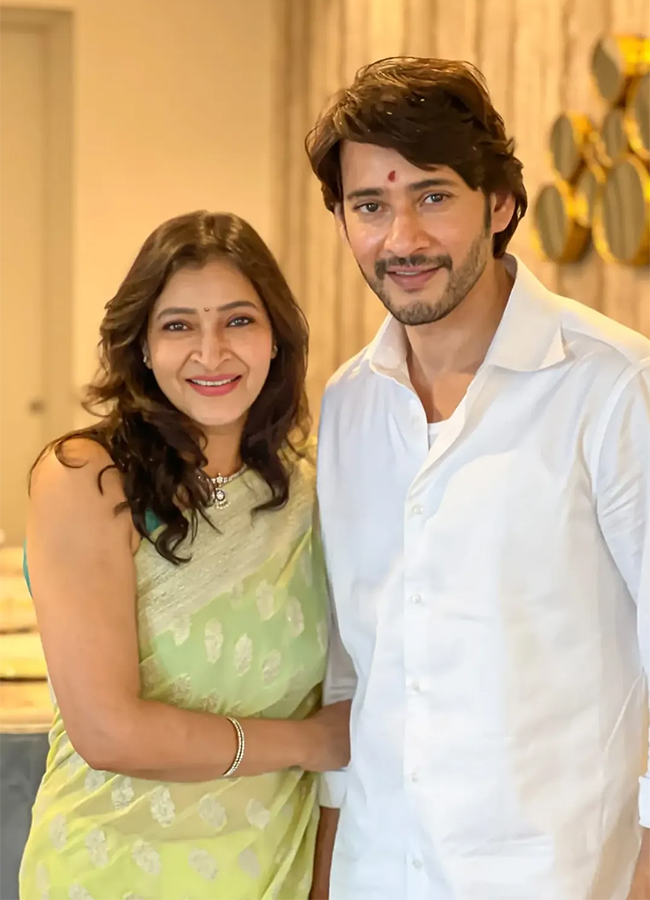Raksha Bandhan Special: Celebrities Tied Rakhi Photos4