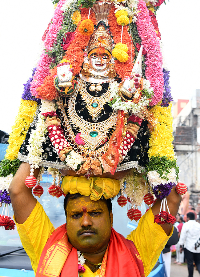 Ashadam Bonalu 2026 Festival in Hyderabad Photos17