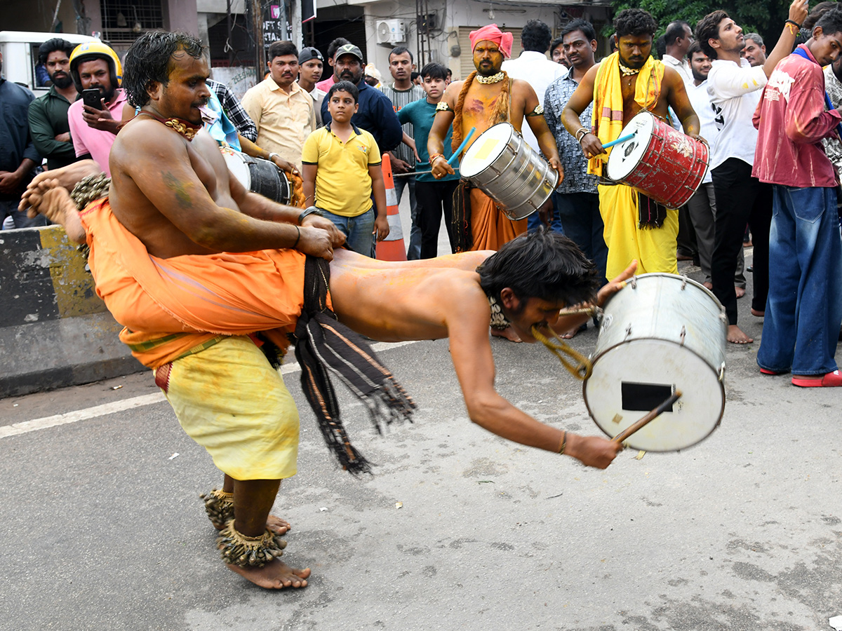 Ashadam Bonalu 2026 Festival in Hyderabad Photos8