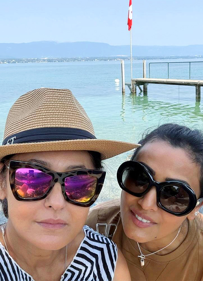 Namrata Shirodkar Enjoys a Holiday Trip with Friends and Daughter Photos11