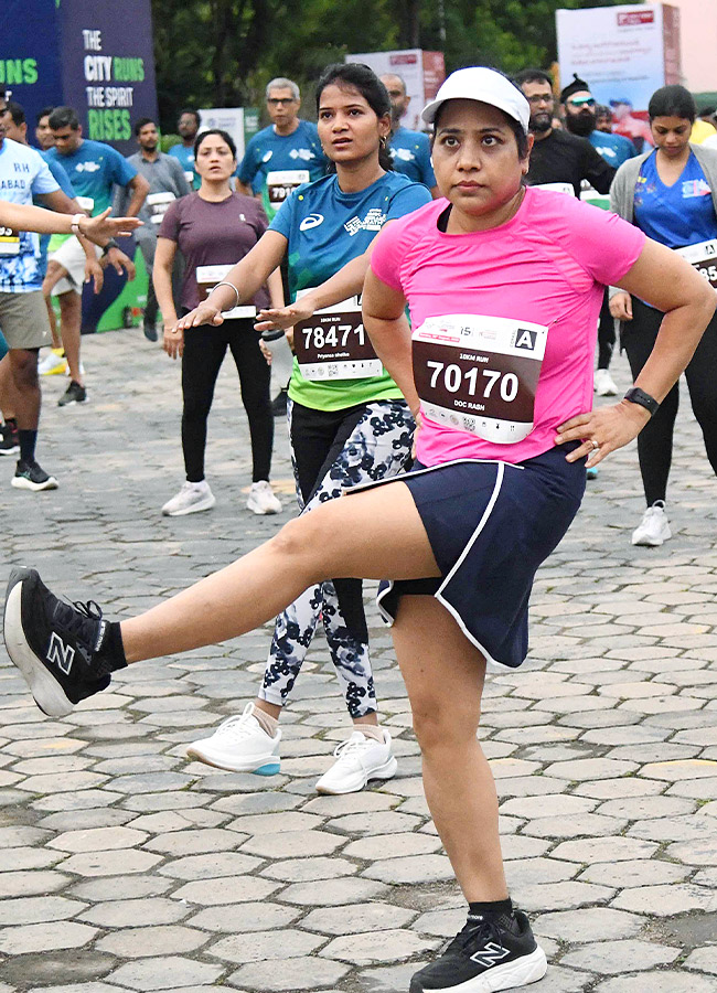 Hyderabad Hosts an Enthusiastic 10K Run Photos18