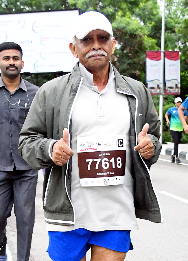 Hyderabad Hosts an Enthusiastic 10K Run Photos23