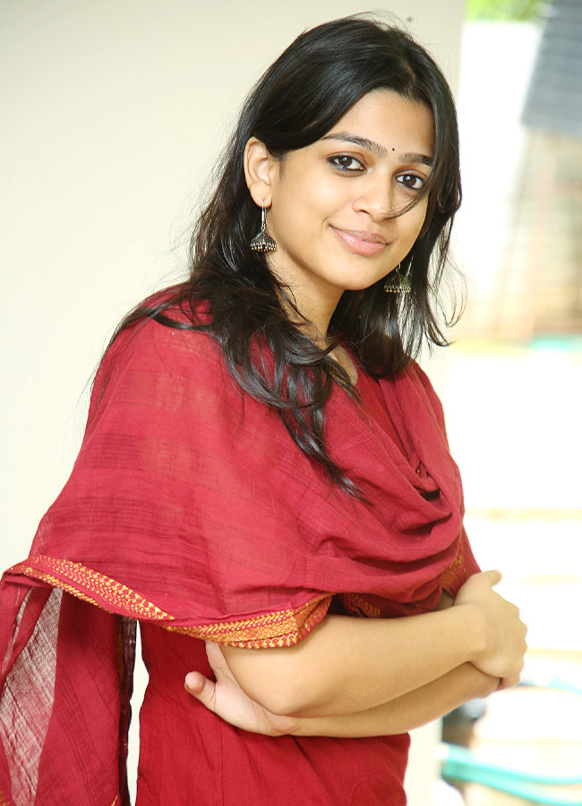 Romanchakam Heroine Ananthika Glamorous Looks Photos6
