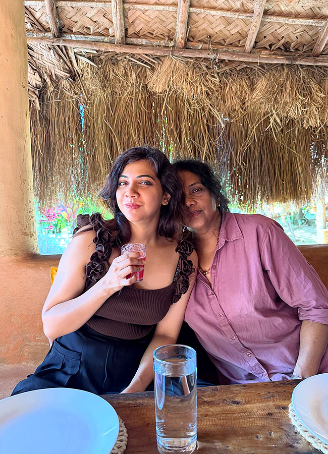 Premam Heroine Enjoys Nature Getaway with Her Sister Photos4