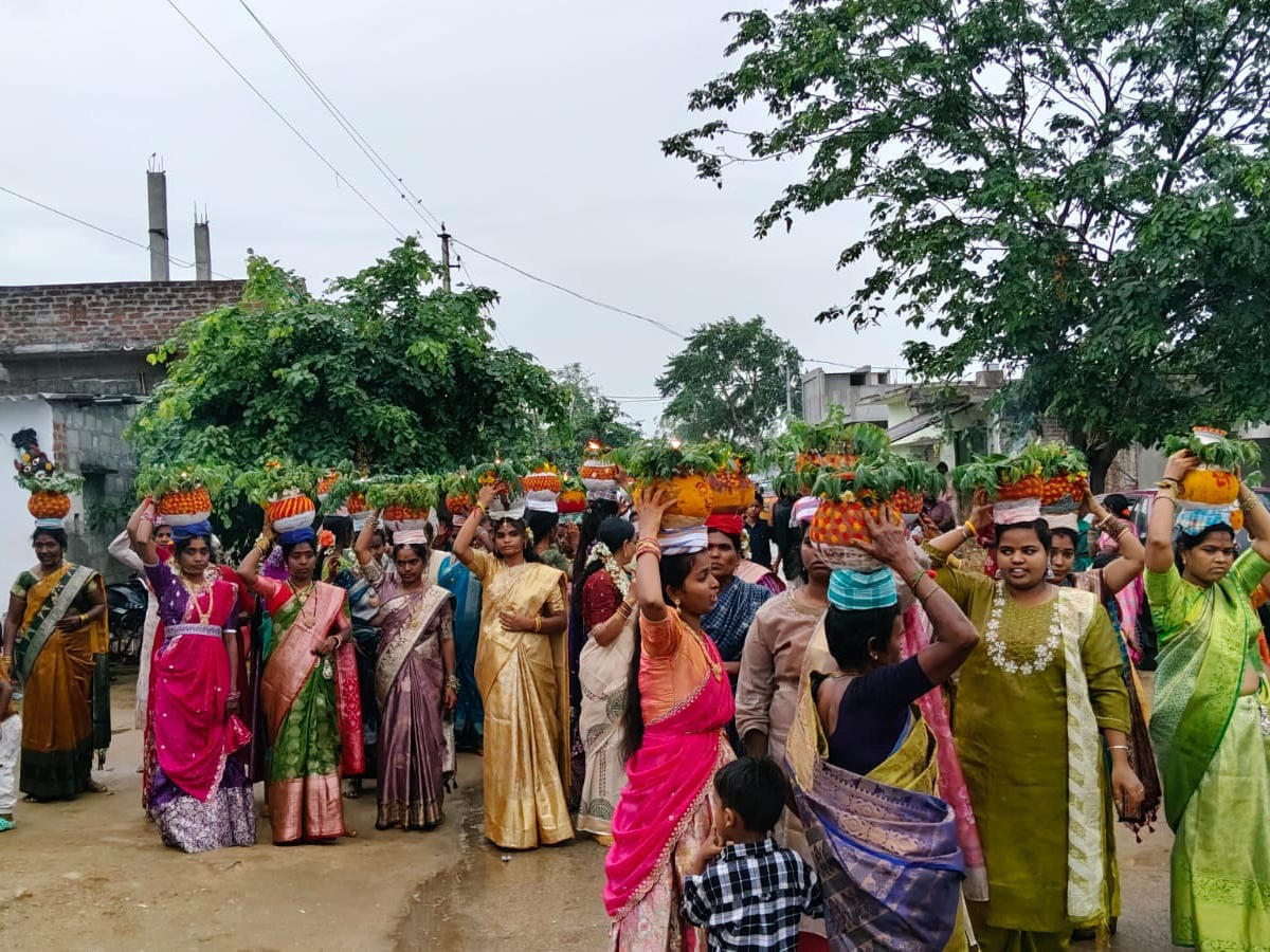Sravana Masam Bonalu Celebrated Grandly in Nalgonda District13