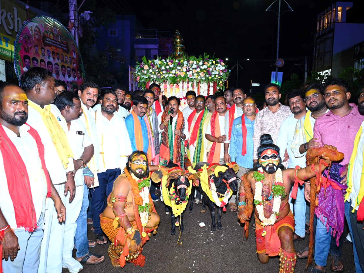 Sravana Masam Bonalu Celebrated Grandly in Nalgonda District5