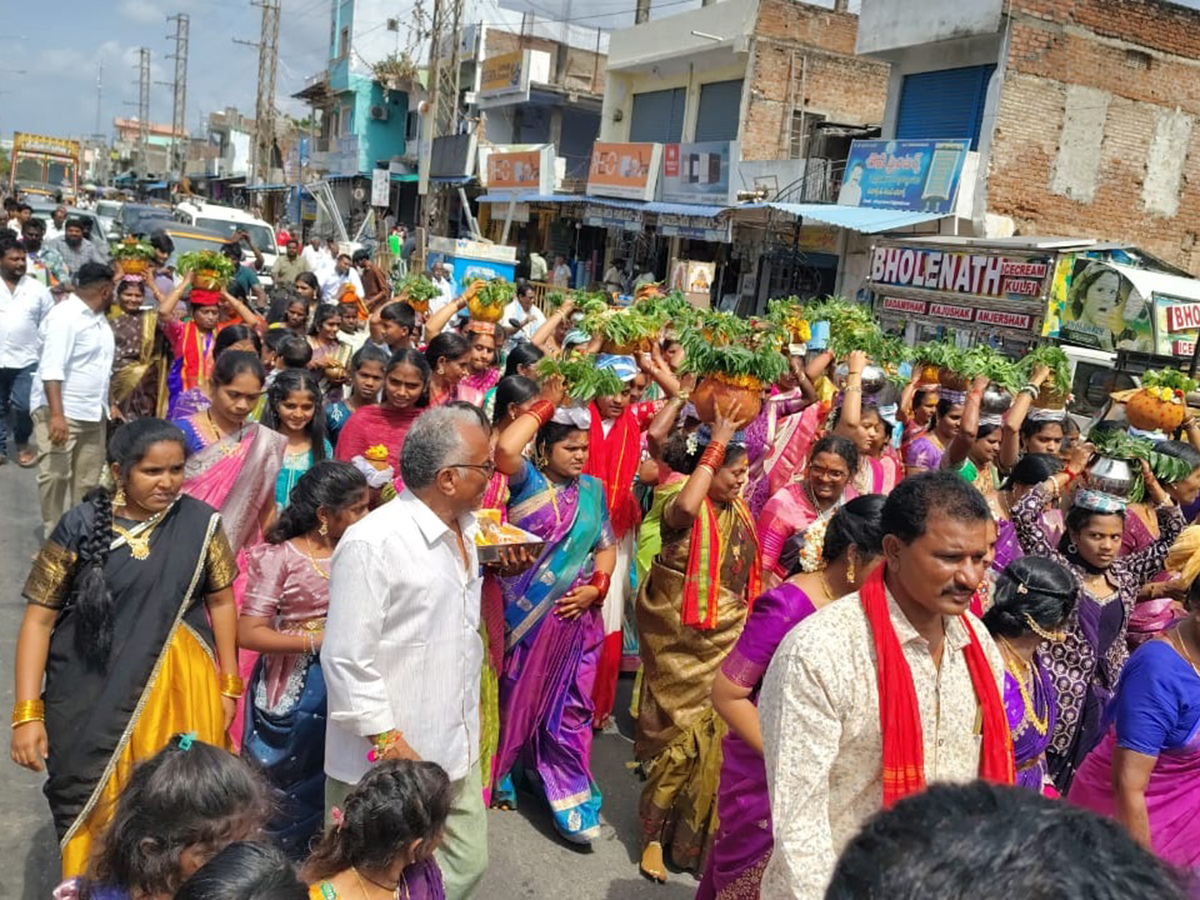 Sravana Masam Bonalu Celebrated Grandly in Nalgonda District8