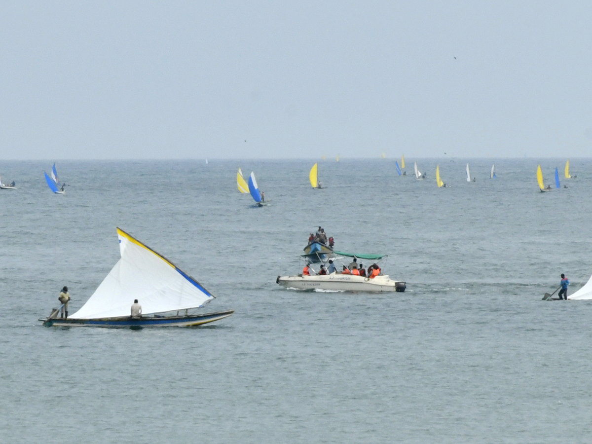 Visakhapatnam Beach Sunday Special Photos9