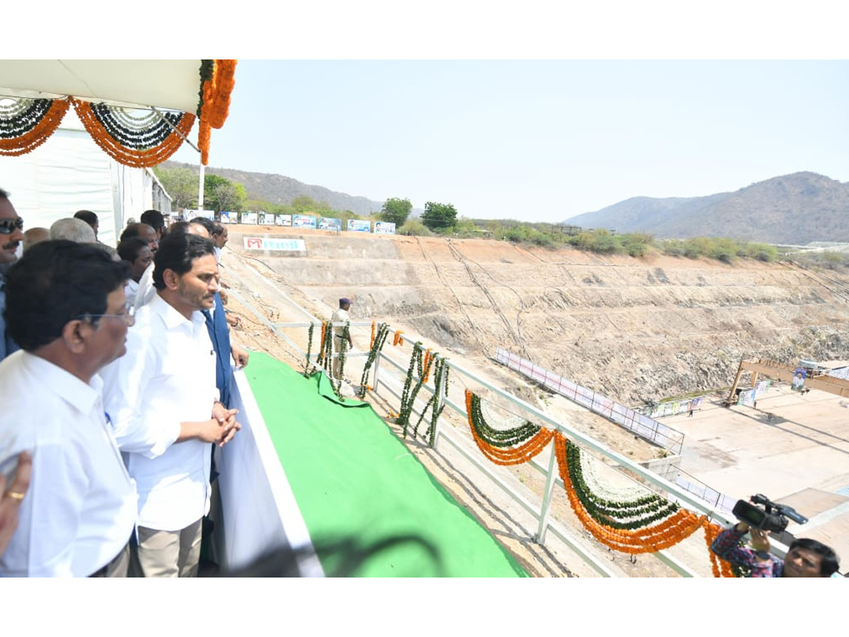 YS Jagan launches Veligonda tunnels in Prakasam district27
