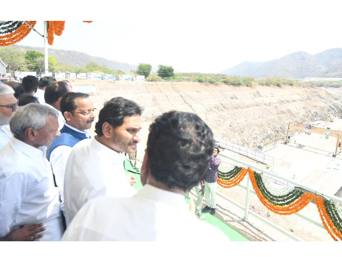 YS Jagan launches Veligonda tunnels in Prakasam district28